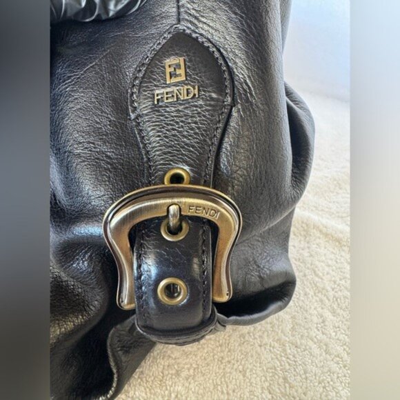 FENDI "BORSA" Leather Shoulder Bag - Picture 1 of 12